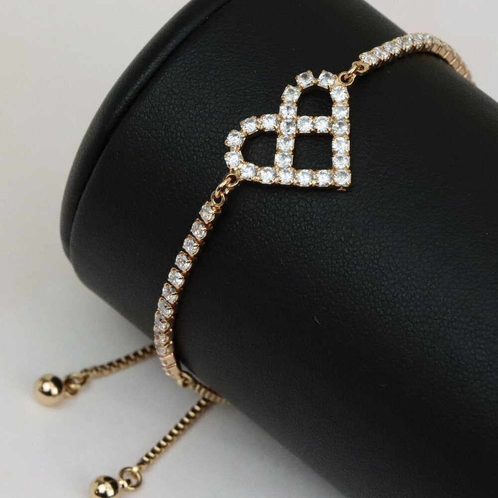 Sparkling Heart Design Adjustable Rose Gold Bracelet For Women, Xpab0637